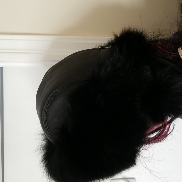 Genuine Fox Fur & leather hat - Picture 3 of 11